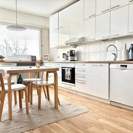 Design In The Center With Elevator Motorized Bed And Parking Apartment