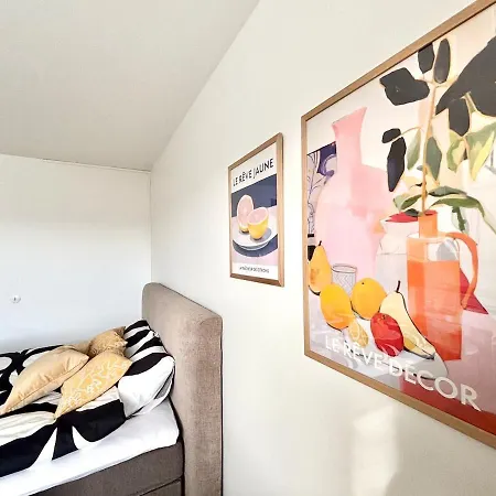 Apartment Design In The Center With Elevator Motorized Bed And Parking